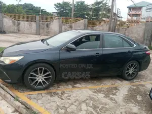 Toyota Camry 2015 Gray