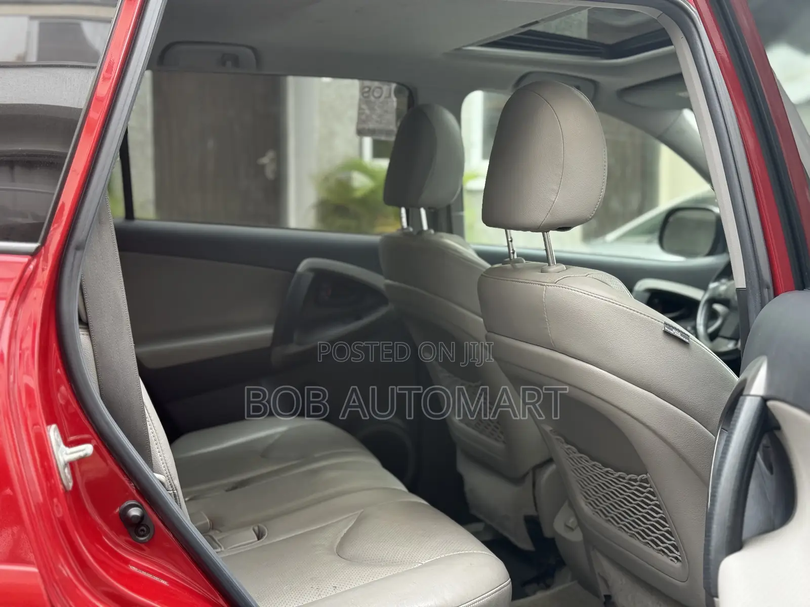 Toyota RAV4 2011 Red
