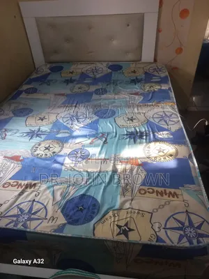 6by4.5 Foam and Bedframe
