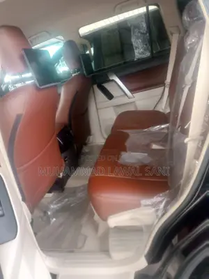 Toyota Land Cruiser Prado 2019 Black