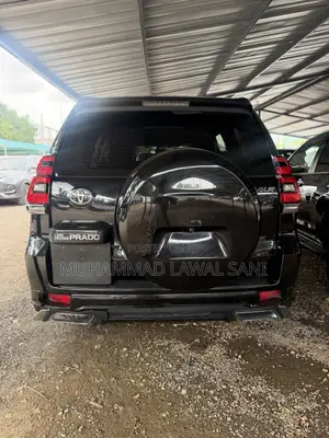 Toyota Land Cruiser Prado 2019 Black
