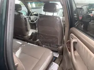 Toyota Sequoia Limited 4dr SUV 4WD (4.7L 8cyl 4A) 2004 Green