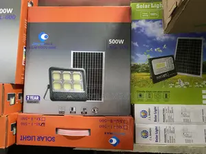 500w Cmontmax Solar Flood Light