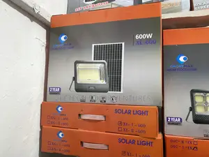 600w Cmontmax Solar Flood Light