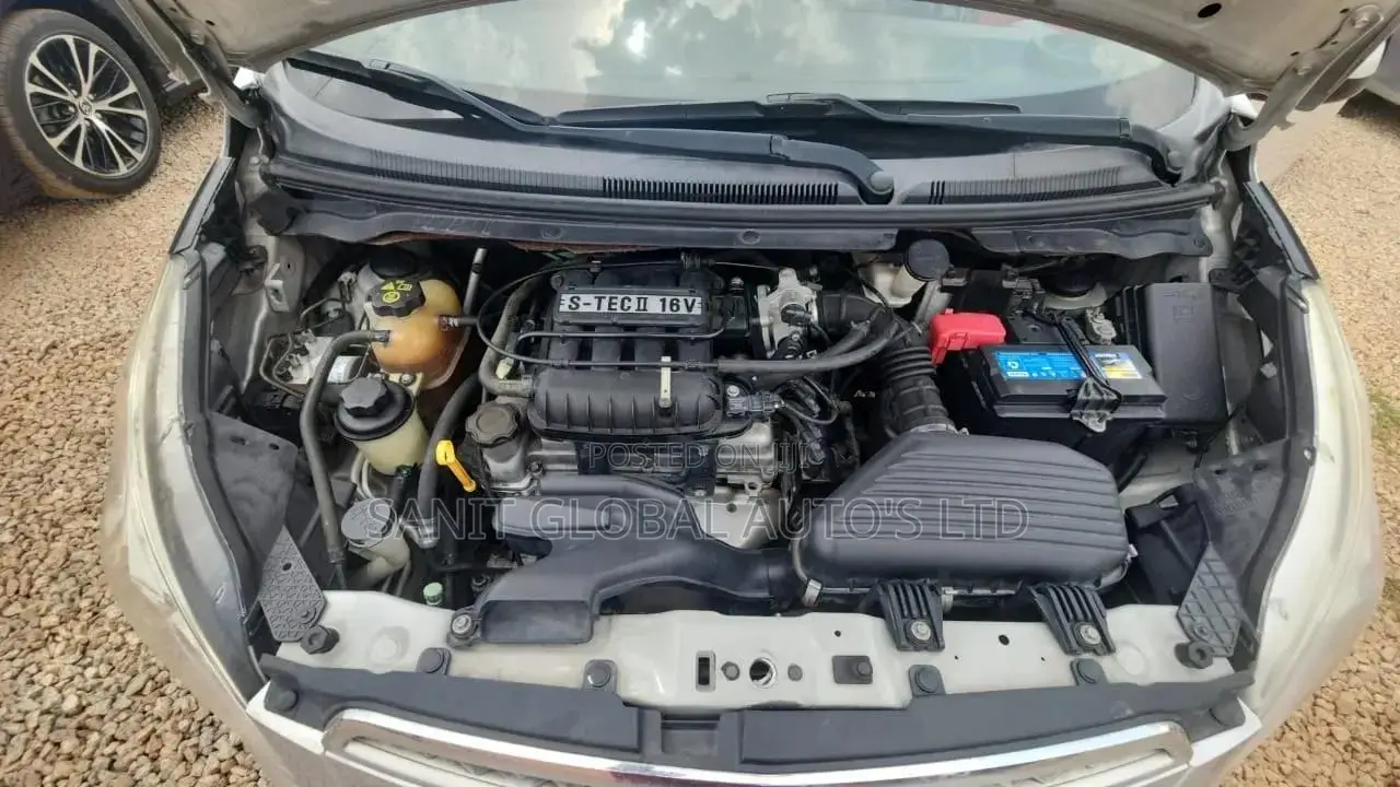 Chevrolet Spark 2011 Silver