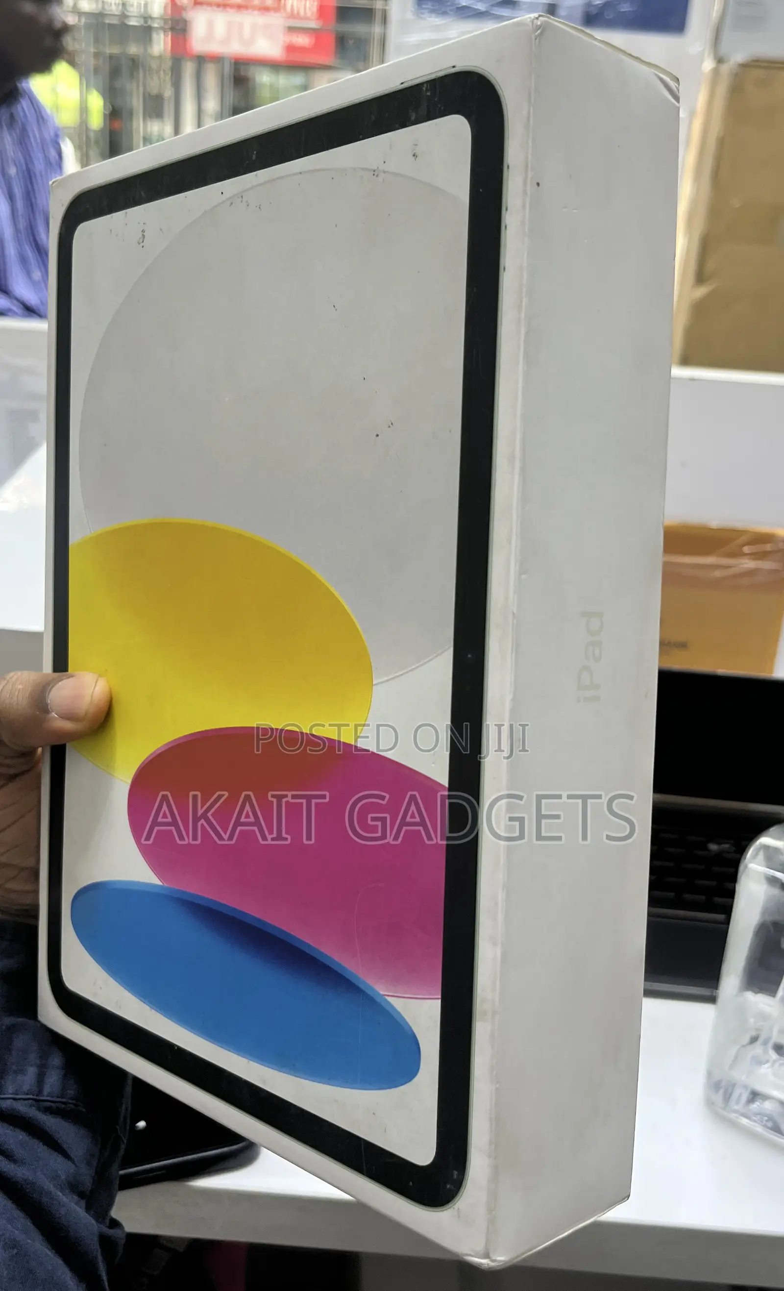 New Apple iPad (2022) 64 GB Silver