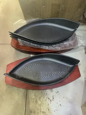 Chinese Leaf Design Hot Plate