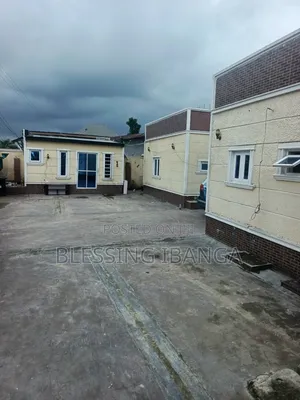 14bdrm Block of Flats in Uyo for sale
