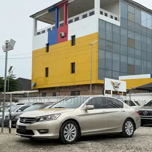 Honda Accord 2013 Gold