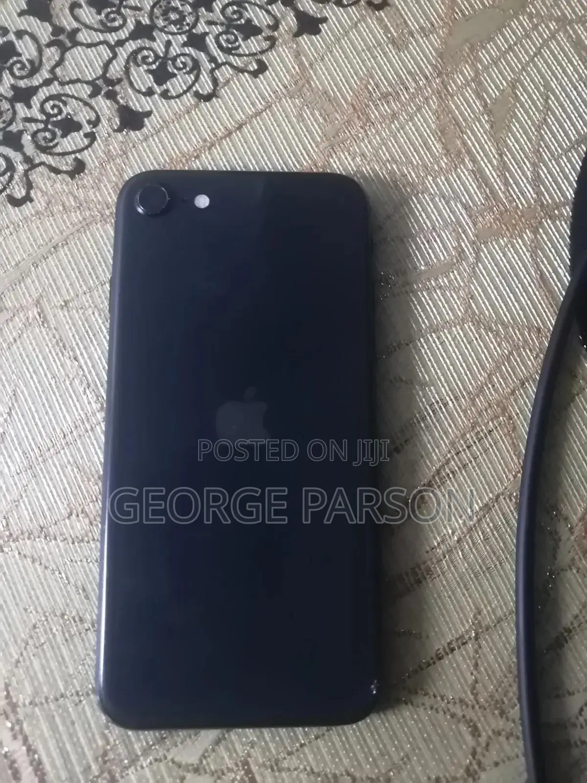 Apple iPhone SE 64 GB Black