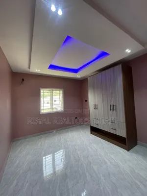 4bdrm Townhouse / Terrace in Life Camp for rent