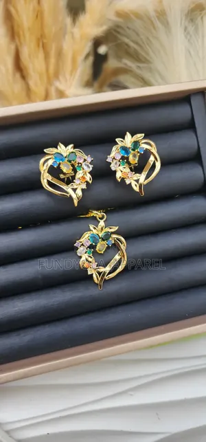 Flowery Earring and Pendant