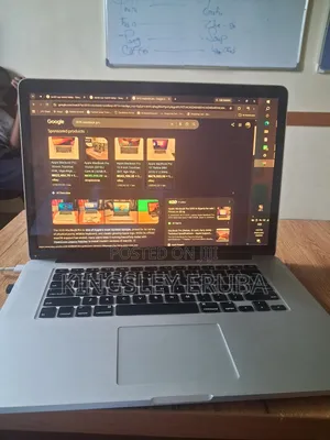 Laptop Apple MacBook 2018 16GB Intel Core i7 SSD 1T