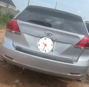 Toyota Venza V6 2010 Silver