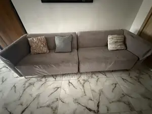 5 Seater Chair
