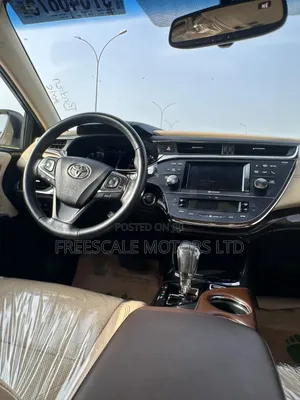 Toyota Avalon 2014 White