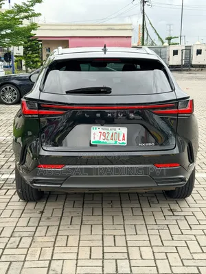 Lexus NX 2025 Black