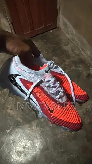 Soccer Boot Phantom6
