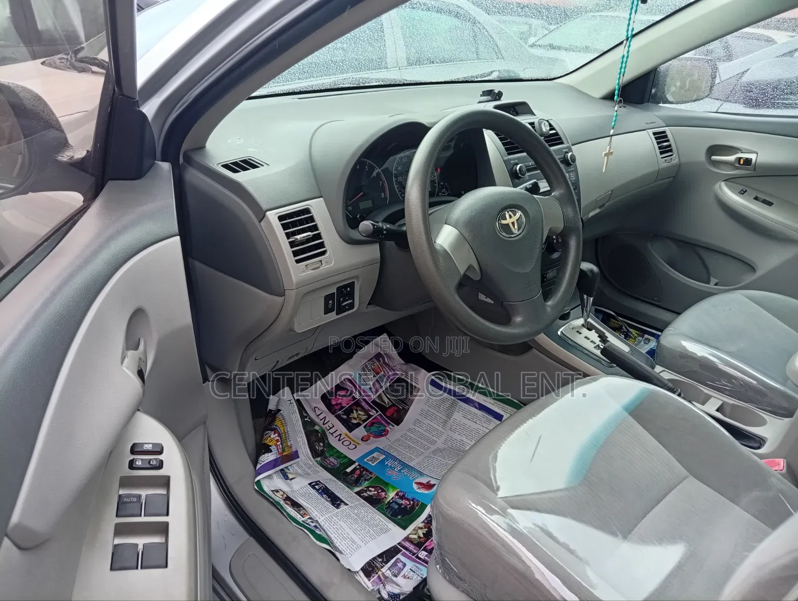 Toyota Corolla 2010 Silver