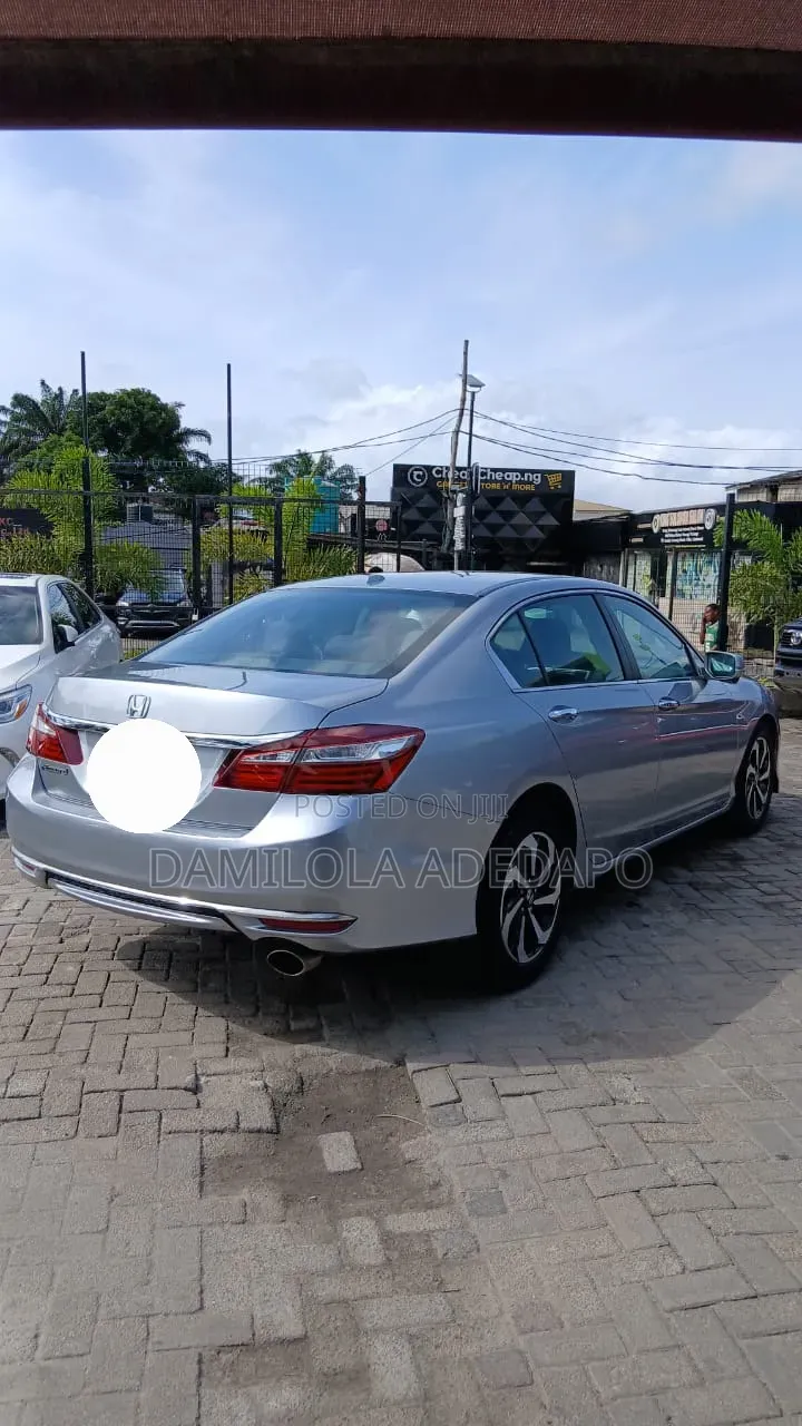 Honda Accord 2017 Silver