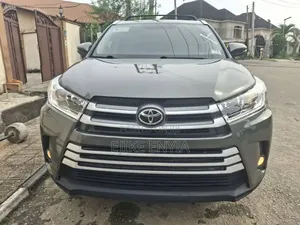 Toyota Highlander 2016 Green
