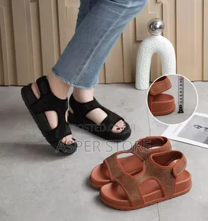 Well Branded Designer Sandals for Females