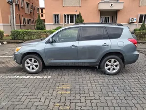 Toyota RAV4 2008 Green