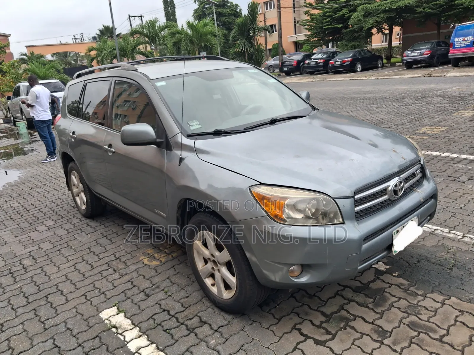 Toyota RAV4 2008 Green