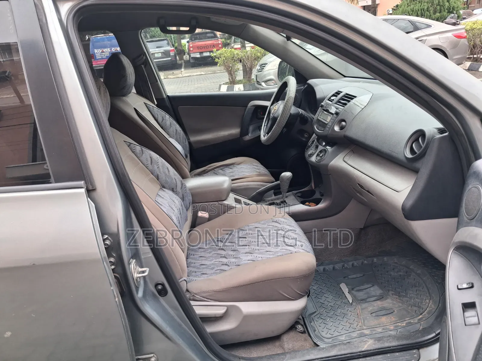 Toyota RAV4 2008 Green