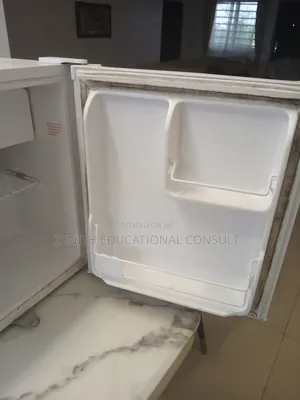 Excellent Condition Fridge – Best Value