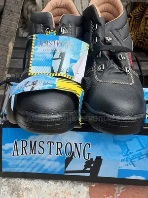 Safety Boots Feature Black