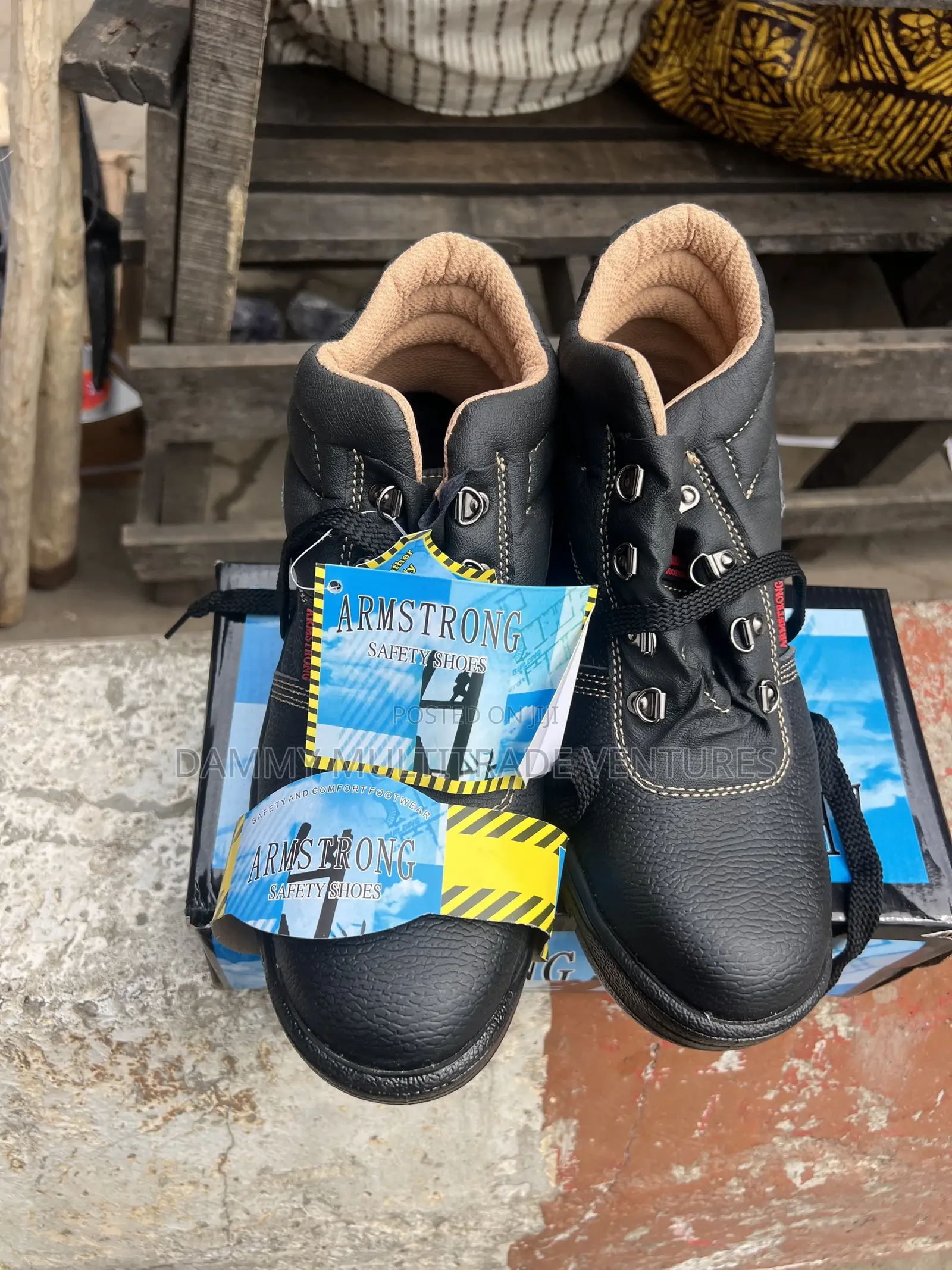 Safety Boots Feature Black