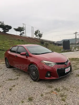 Toyota Corolla 2015 Red