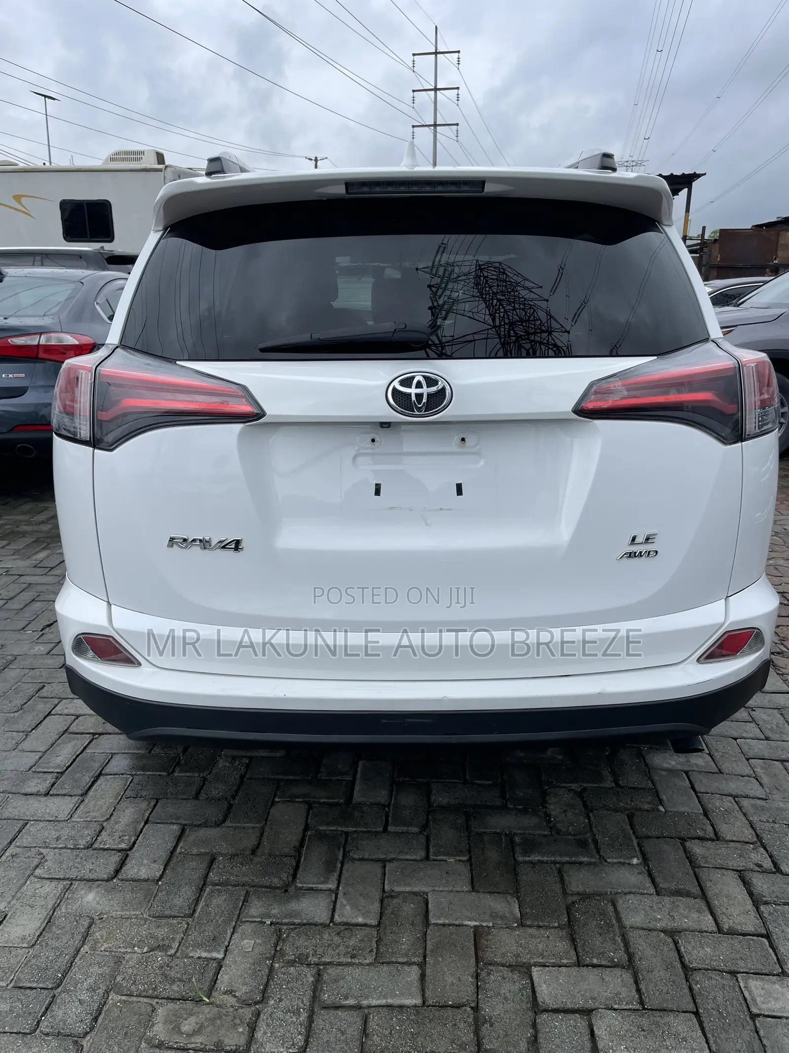 Toyota RAV4 2016 White