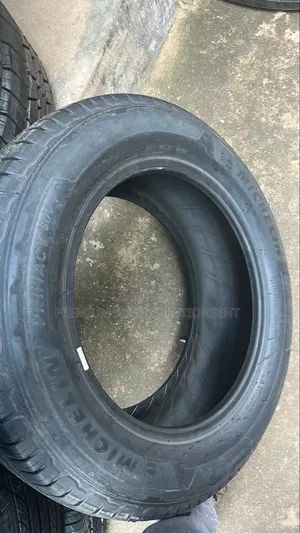 Brand New 225/65r17 Michelin