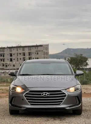 Hyundai Elantra 2018 Gray