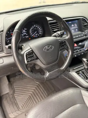 Hyundai Elantra 2018 Gray