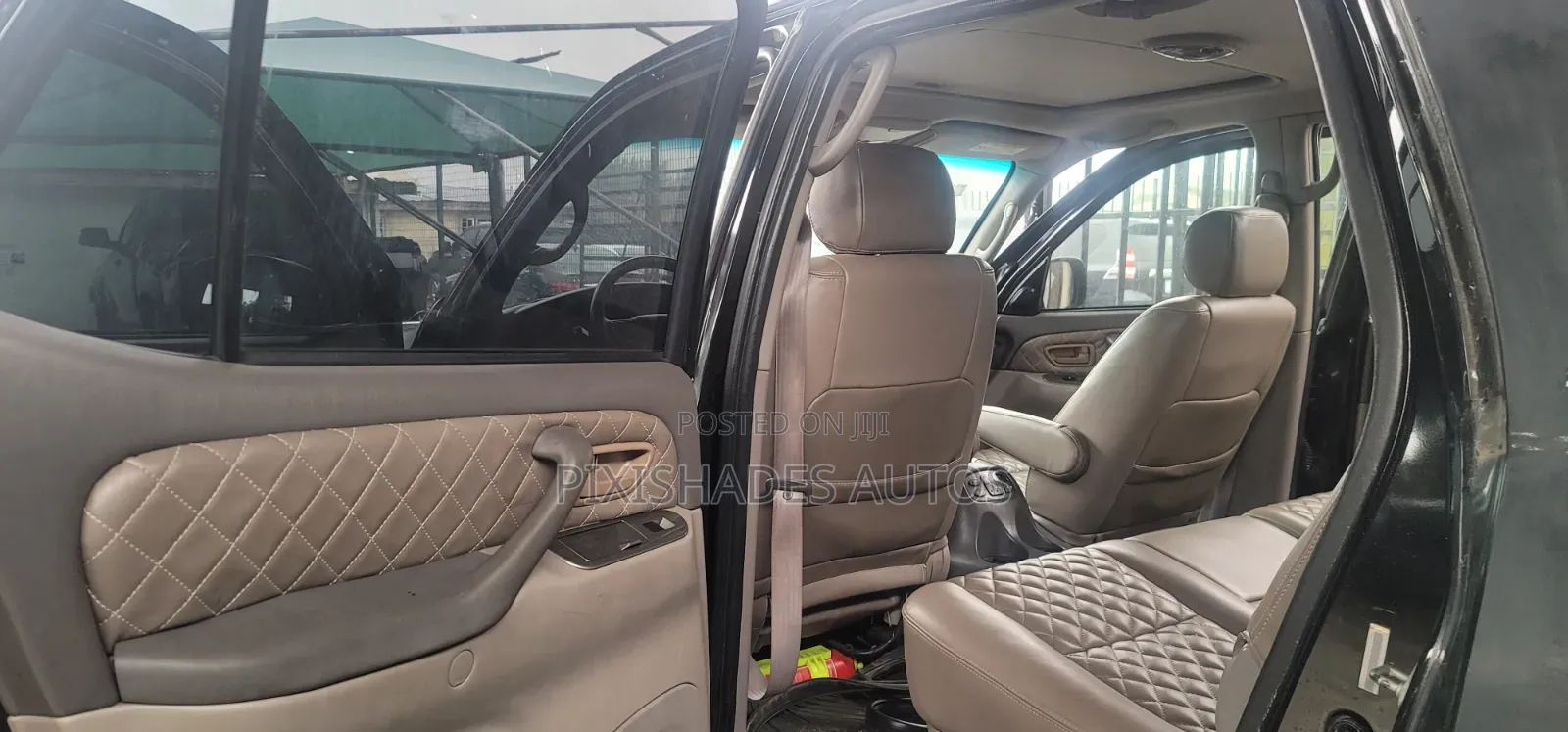 Toyota Sequoia 2004 Black