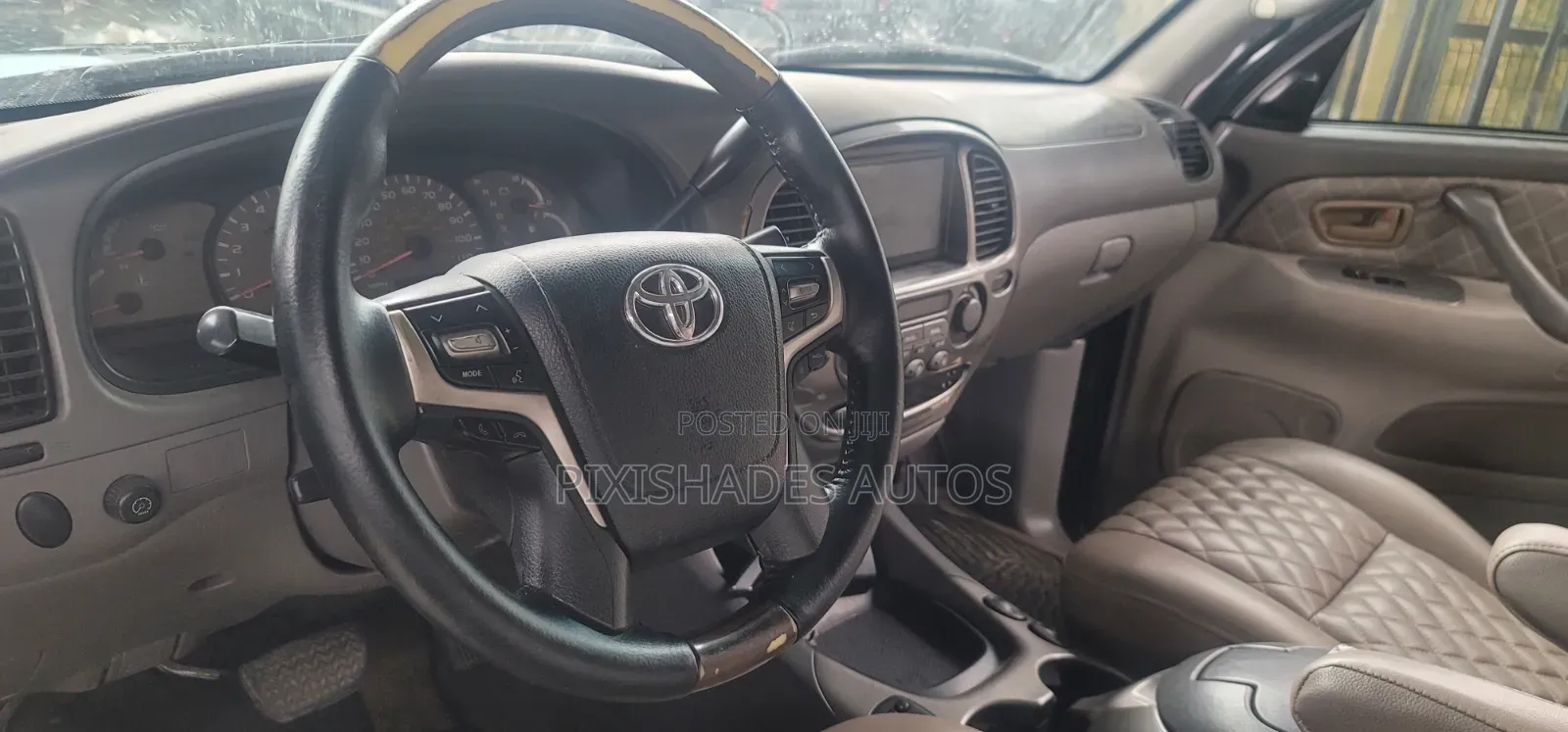 Toyota Sequoia 2004 Black
