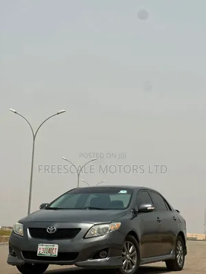 Toyota Corolla 2011 Gray