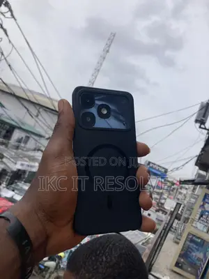 Itel A90 64 GB Black