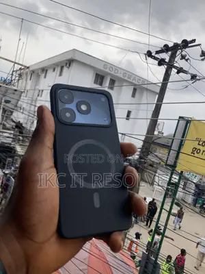 Itel A90 64 GB Black