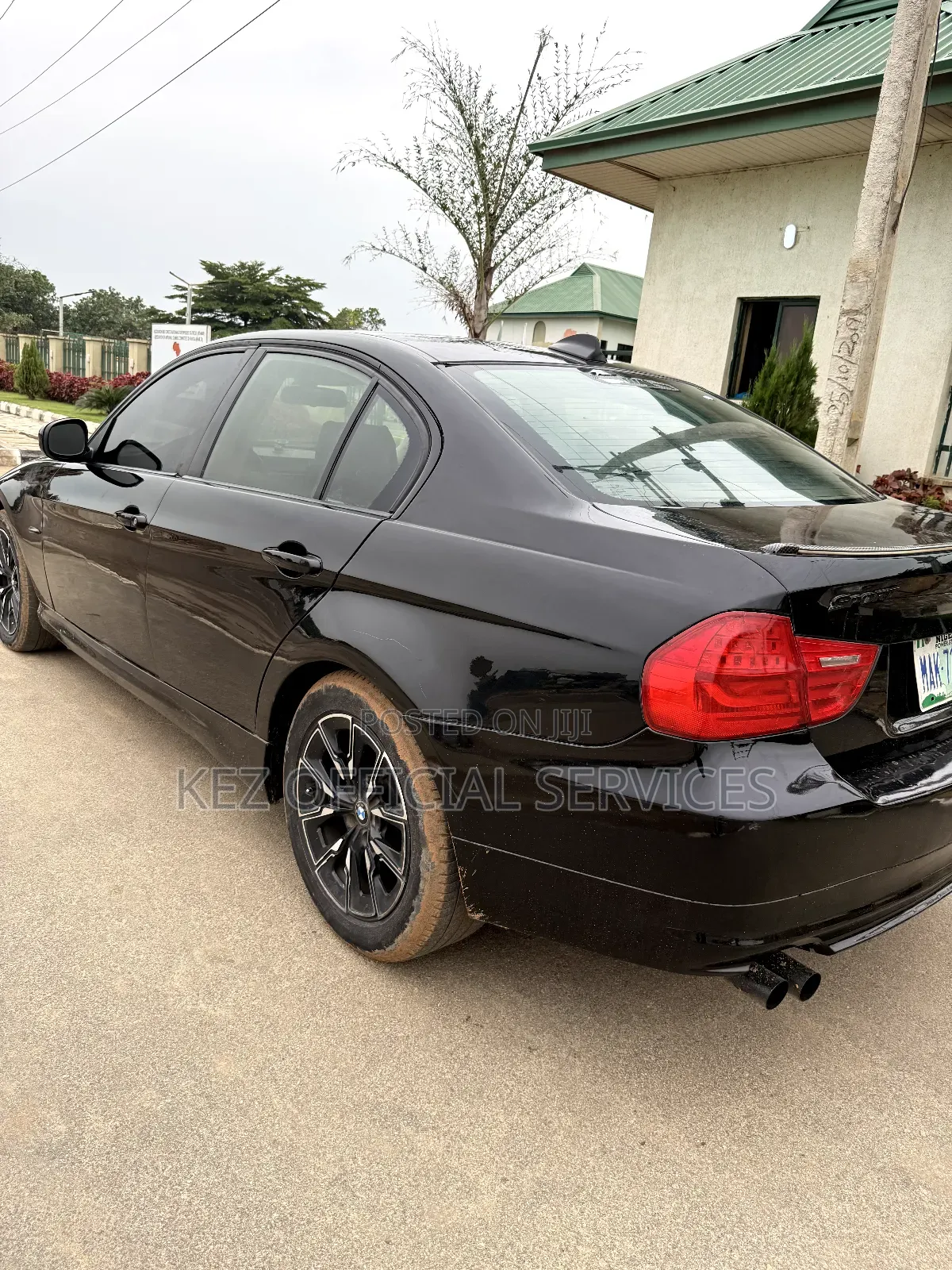 BMW 328i 2010 Black