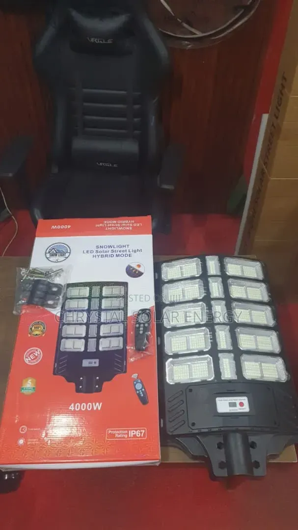 Hybrid Solar Street Light 4000watts, Remote Control Installation Kit