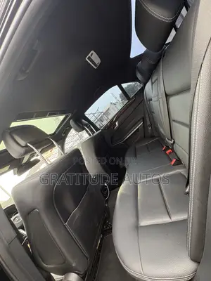 Mercedes-Benz E350 Base 4Matic Sedan AWD (3.5L 6cyl 7A) 2015 Black