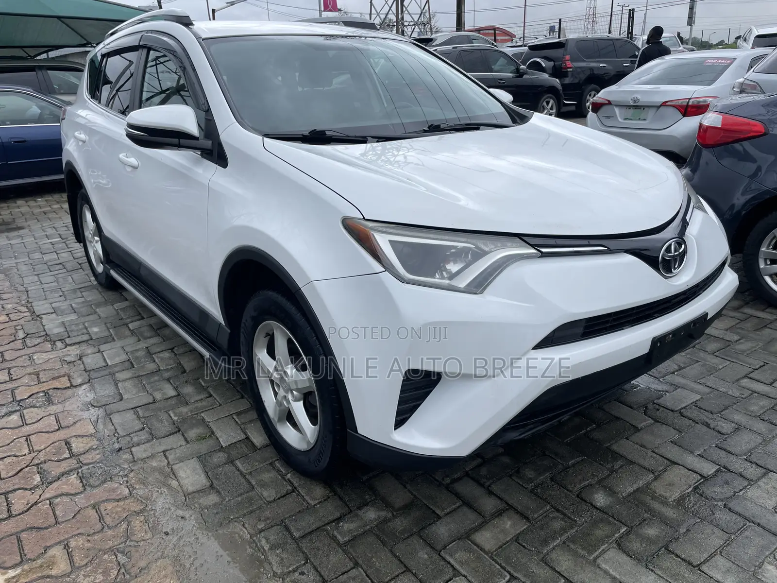 Toyota RAV4 2016 White