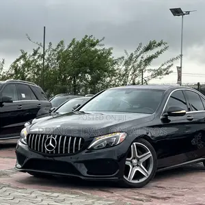 Mercedes-Benz C400 4Matic AWD Sedan (3.0L V6 7A) 2015 Black