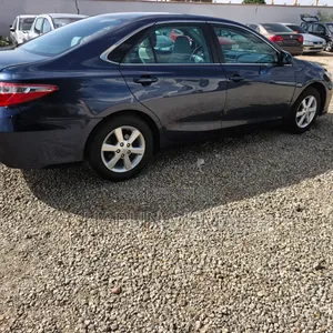 Toyota Camry 2016 Blue
