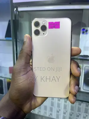 Apple iPhone 11 Pro Max 64 GB Gold