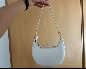 Women's Luxurious Crescent-Shaped Shoulder Crossbody Bag